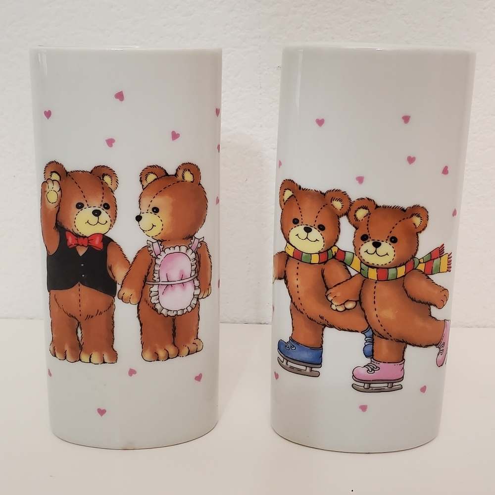Teddy Bears 6" Vintage 1984 F.T.D.A. Japan Bud Vase Set